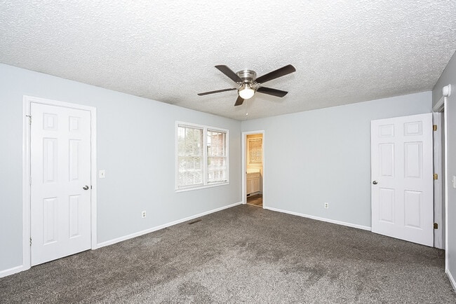Building Photo - 236 Quincannon Rd
