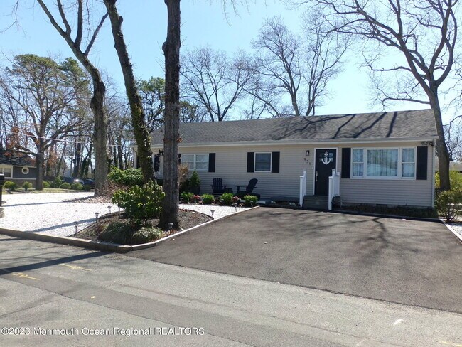Building Photo - 931 Beacon Ave