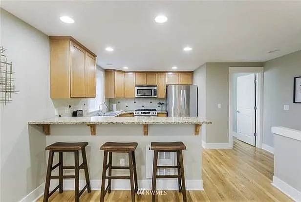 Building Photo - 8403a 8th Ave NW