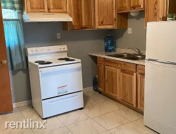 Building Photo - 2 br, 1 bath House - 326 W Littlefield St