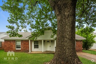 Building Photo - 2274 Ashland Dr