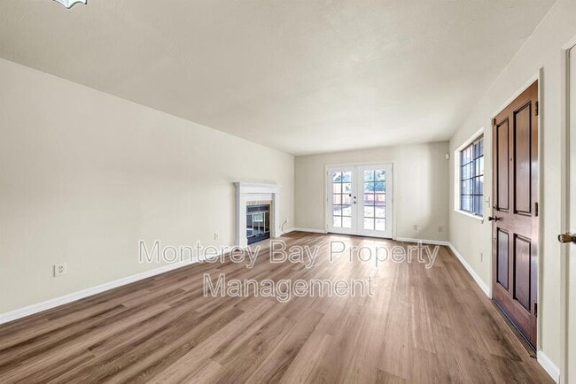 Building Photo - 415 Palo Verde Ave