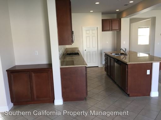Building Photo - 14843 Meadows Way