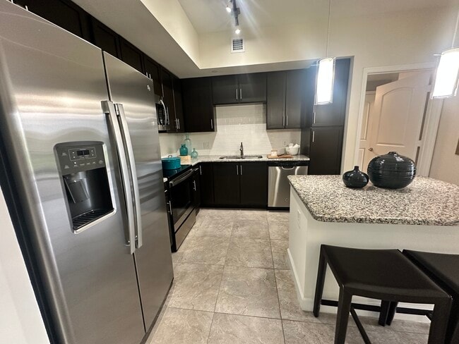 Foto del edificio - 11360 NW 46th Ln