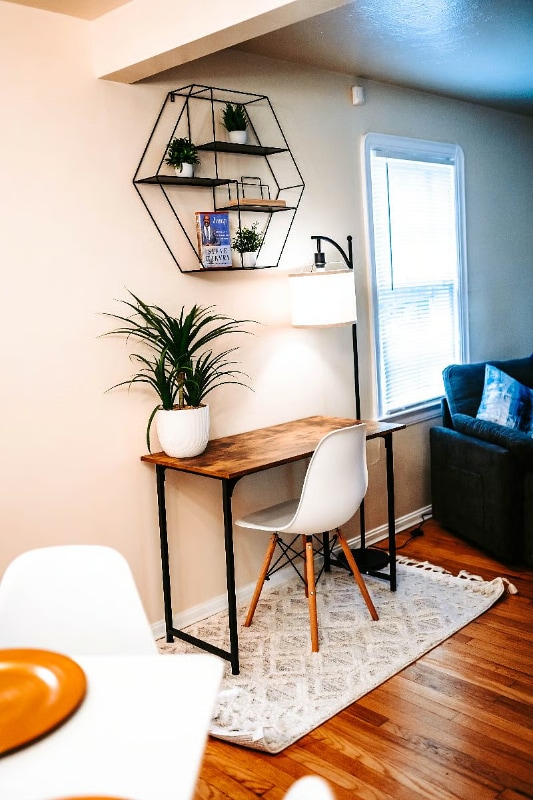 Foto del edificio - 1469 Sherbrook Rd