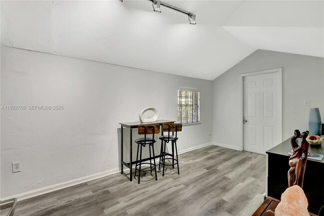 Building Photo - 3375 SW 29th Ter