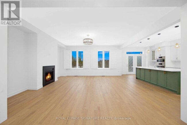 Building Photo - 400 Finch Ave