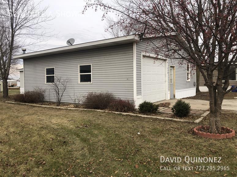 Primary Photo - Rental Prices at: $580 Move in Special! (O...