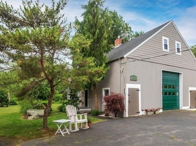 Building Photo - 65 Tide Mill Rd