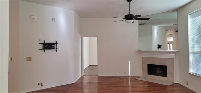 Building Photo - 1024 Southfork Dr