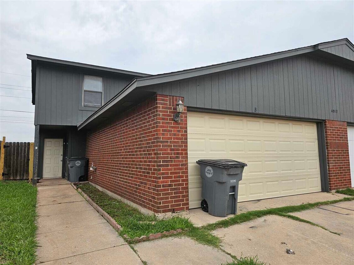 Foto principal - 4017 NW Ozmun Ave
