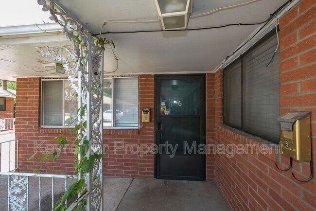 Foto del edificio - 1403 S Frisco Ave