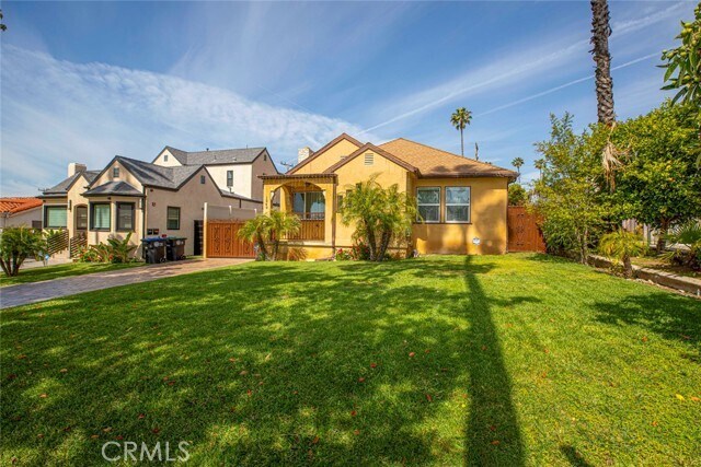 Foto principal - 1349 Winchester Ave