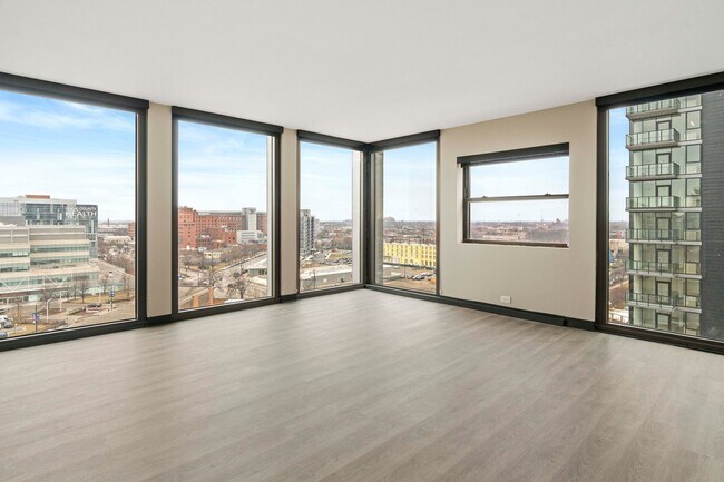 Foto del edificio - 1921 W Harrison St