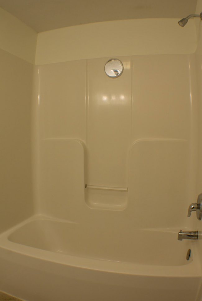 Foto del edificio - Two bedroom one bathroom apartment.