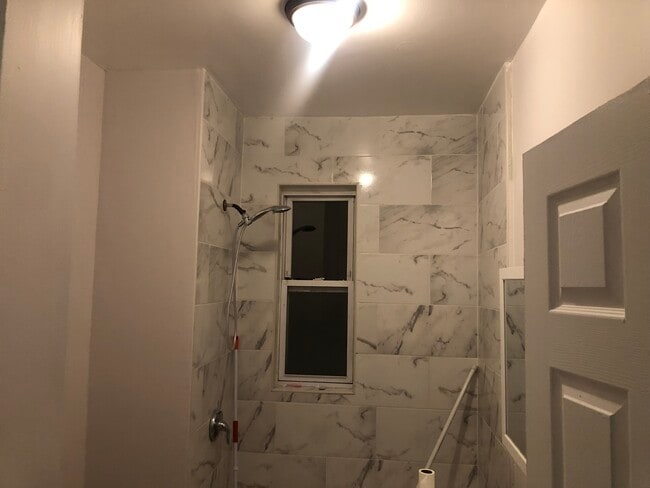 Building Photo - 103 Intervale St