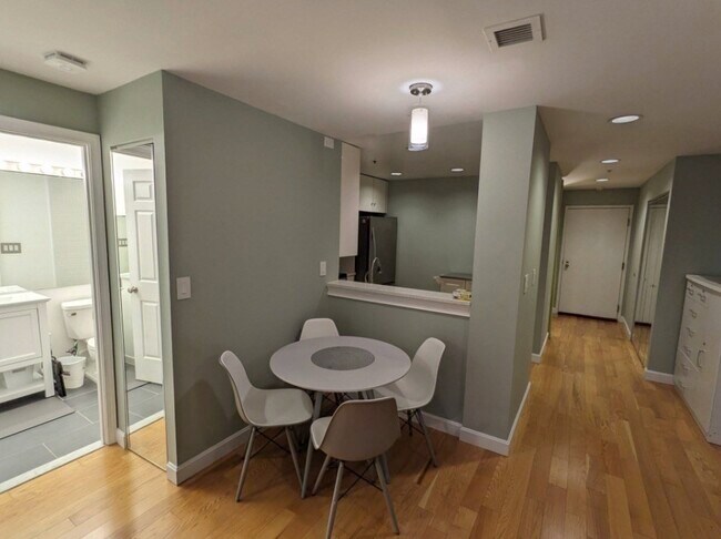 Building Photo - 355 Revere Beach Pky