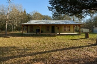 Building Photo - 26011 Bernard Rd