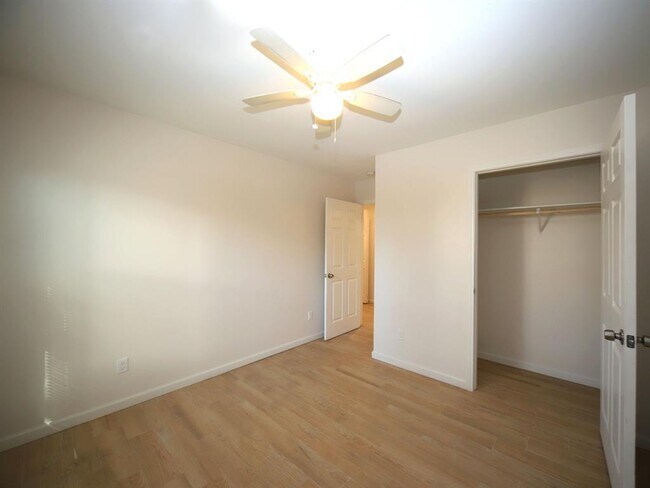 Foto del edificio - 6709 Greenhurst St