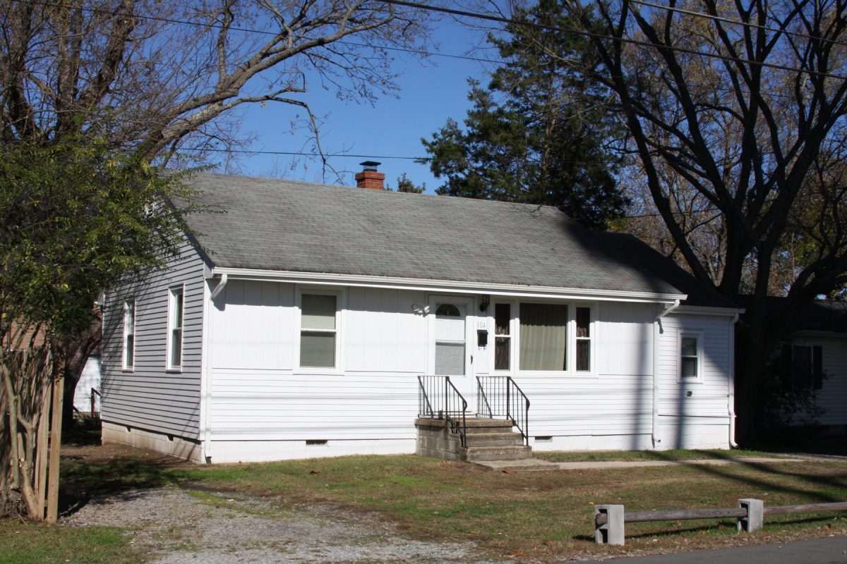 Foto principal - 104 N Cedar Ave