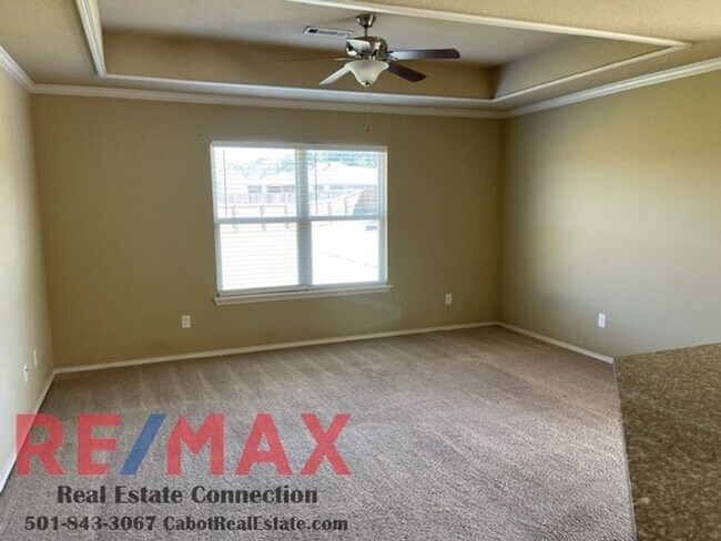 Foto del edificio - 124 Brickyard Ct