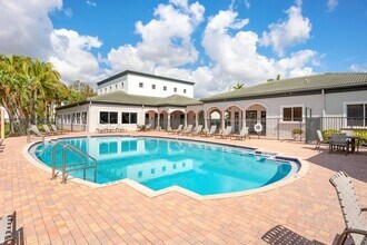 Palm Trace Landings Apartments photo'