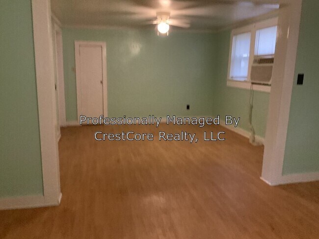 Building Photo - 1218 S Lexington St