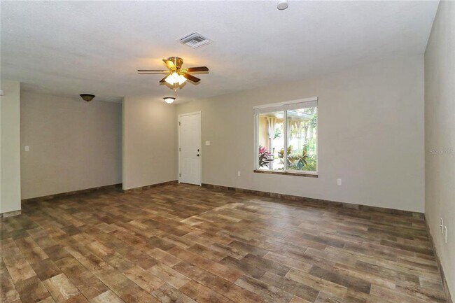 Building Photo - 4835 Toni Ave