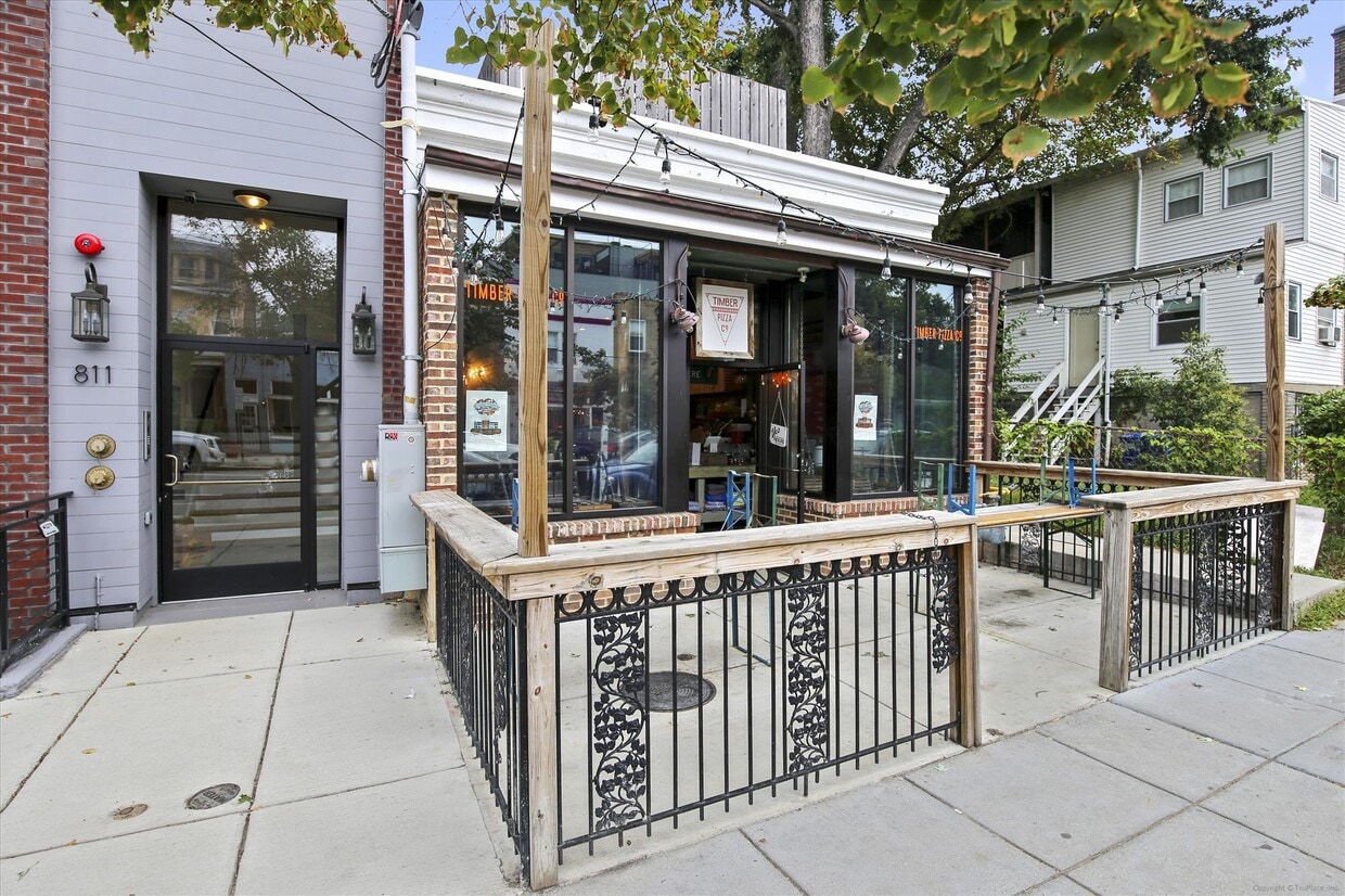 Primary Photo - 4416 15th St NW
