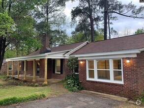 Building Photo - 3114 Oakview Rd