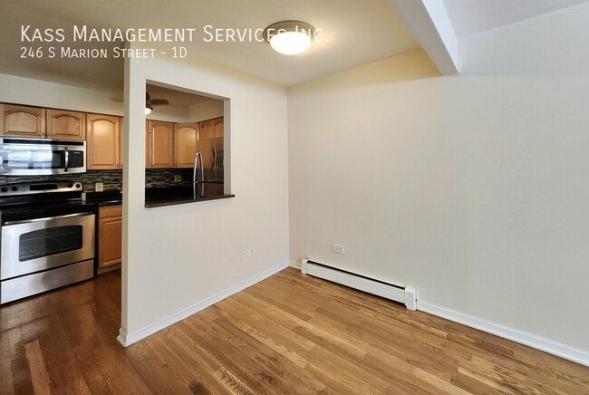 Building Photo - 246 S Marion St