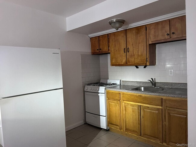 Foto del edificio - 89-17-89170 170th St
