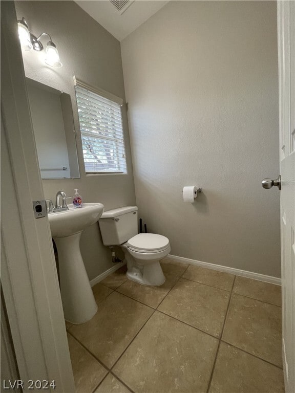 Building Photo - 11174 Abbeyfield Rose Dr