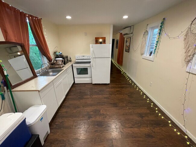 Foto del edificio - 2125 St Roch Ave