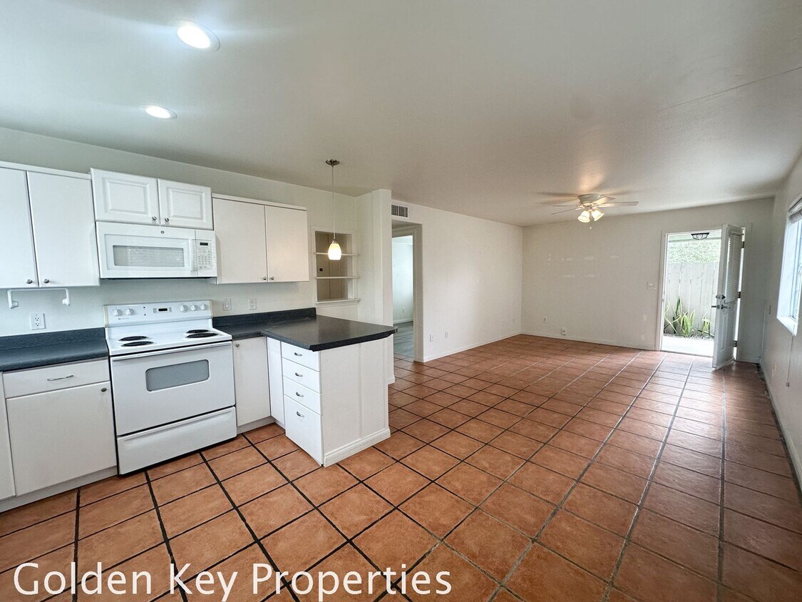 Primary Photo - 2-Bedroom + 2-car garage + ALL UTILITIES PAID