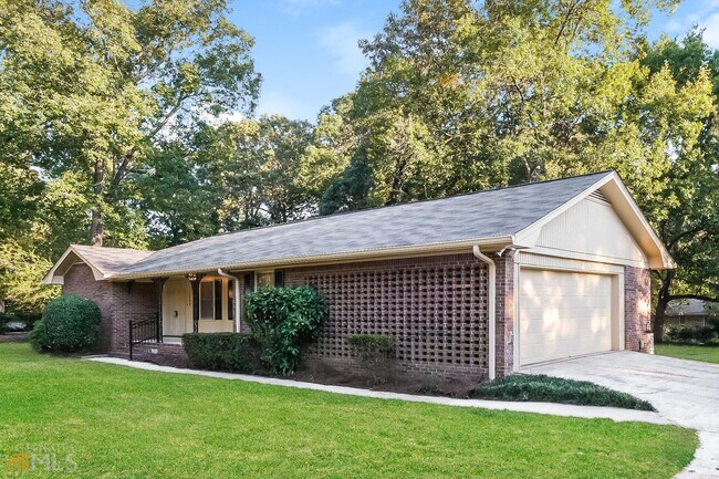Foto del edificio - 1369 White Oak St SE