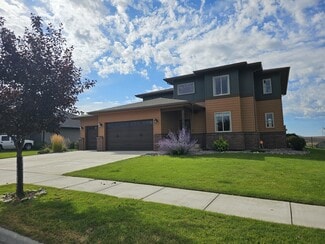 Building Photo - 5010 Jeff Dr