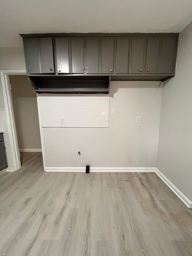 Foto del edificio - 962 Hanover Dr