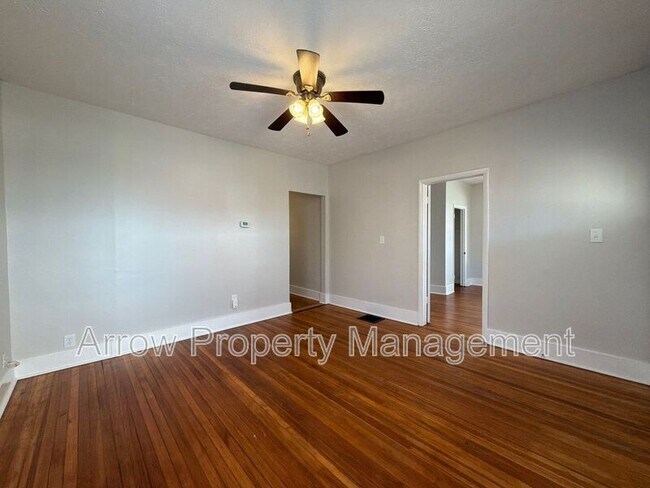 Foto del edificio - 2068 S 18th St