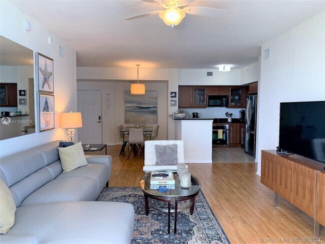 Building Photo - 2080 S Ocean Dr