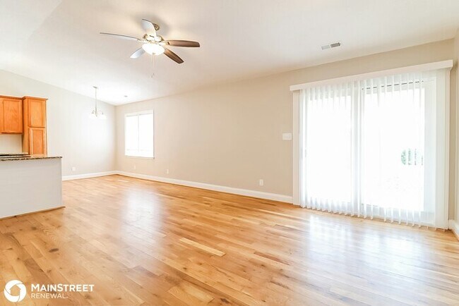 Foto del edificio - 47 DARE CT, ANGIER, NC 27501