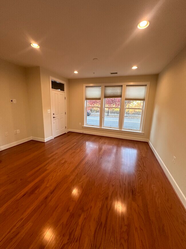 Foto del edificio - 1420 Main Line Blvd