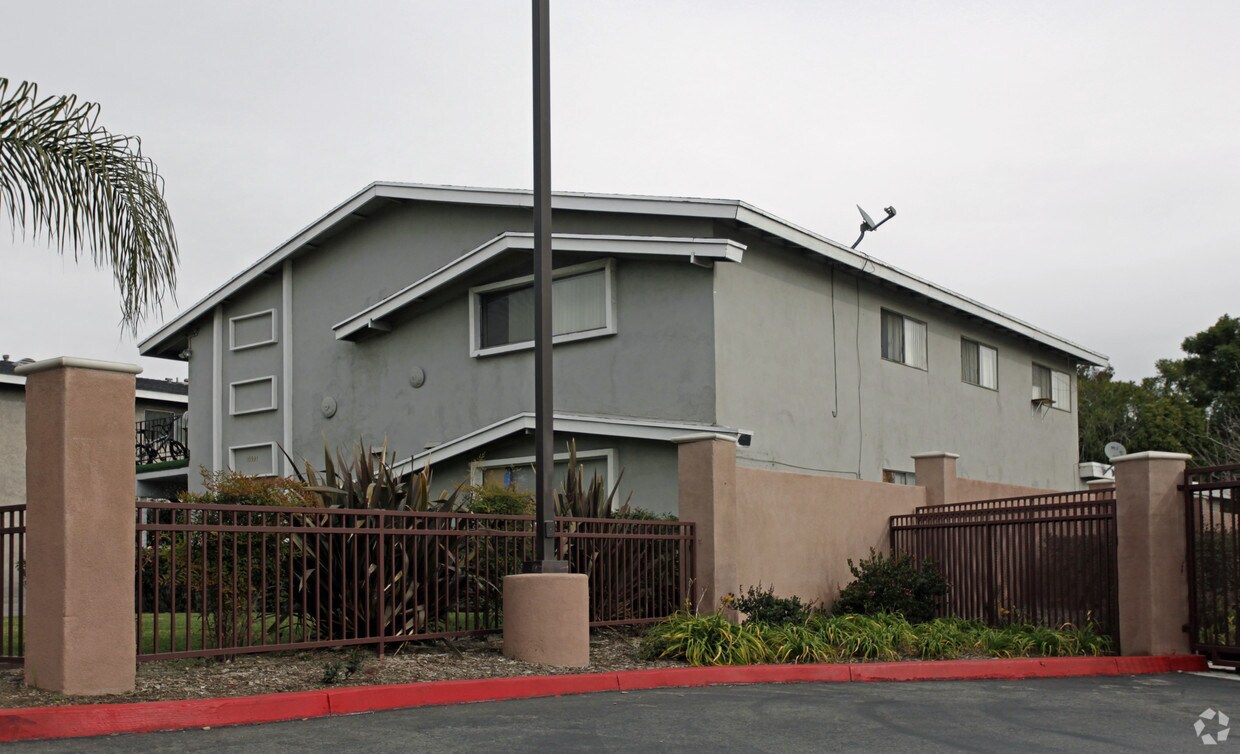 Building Photo - 10391 Pradera Ave