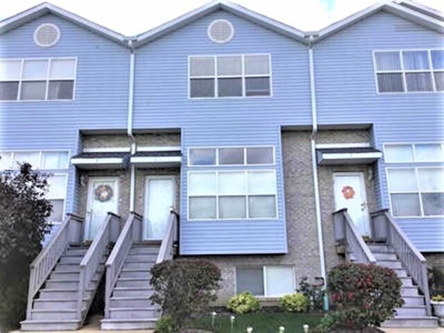 Primary Photo - 12341 Meadow Lane Unit 6