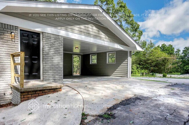 Building Photo - 5561 George Rd