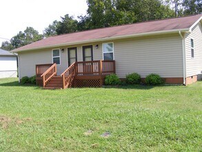 Building Photo - 115 Co Rd 71