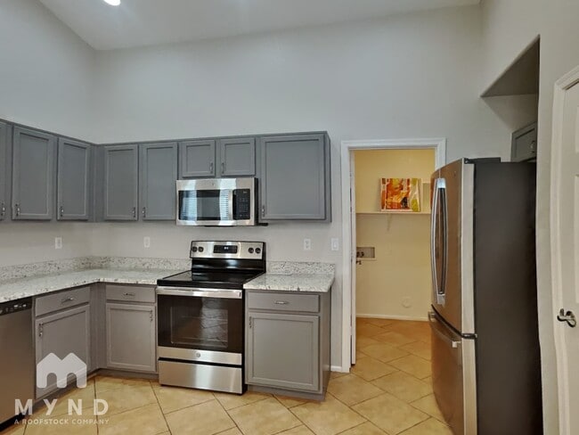 Building Photo - 40167 N Costa Del Sol Dr