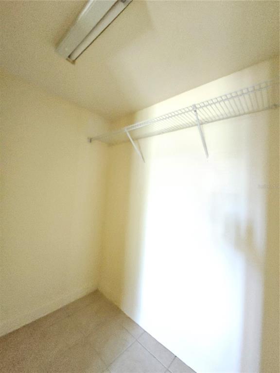 Foto del edificio - 1375 Drew St