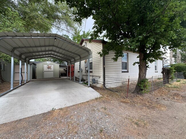 Foto del edificio - 1361 7th St