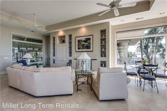 Building Photo - 4 br, 4.5 bath House - 3 Charlesfort Place